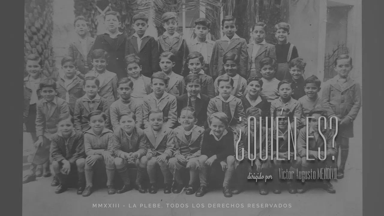 ¿Quién es? backdrop