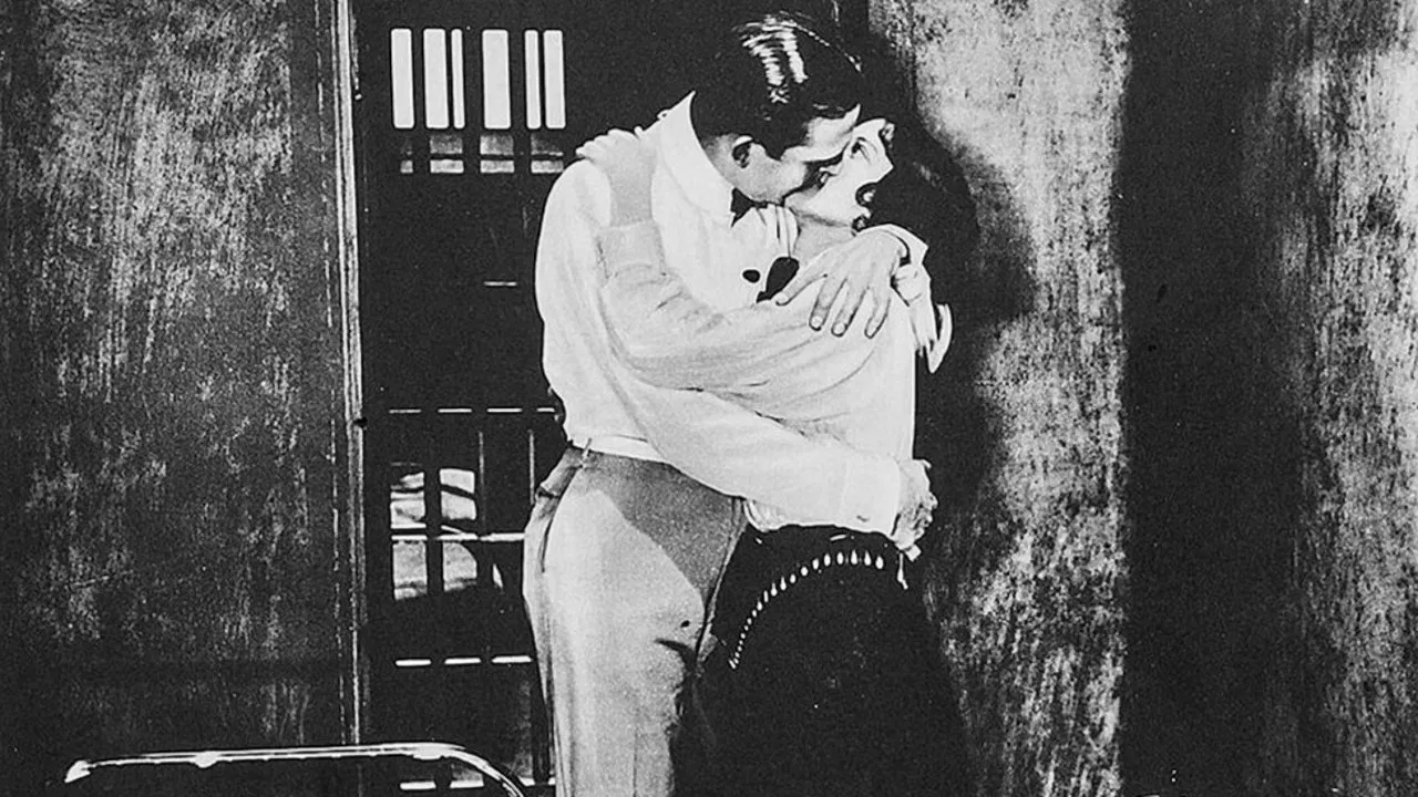 Believe Me, Xantippe backdrop