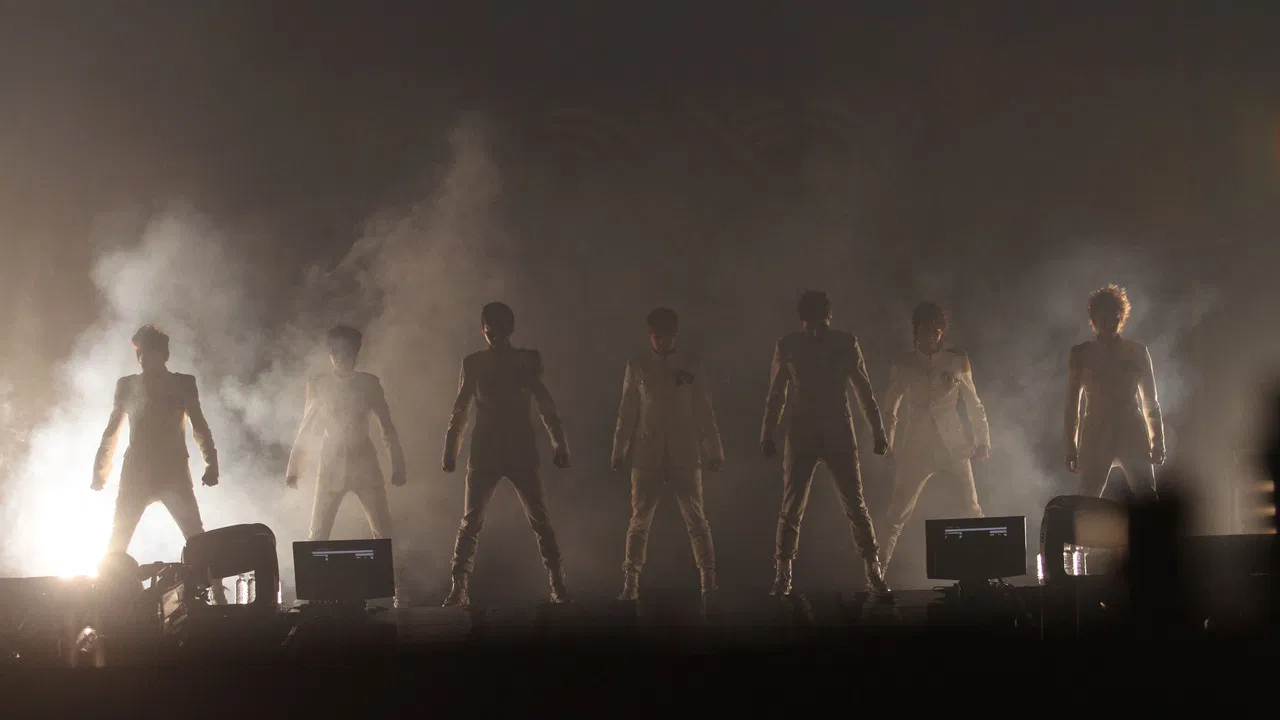 INFINITE Concert Second Invasion Evolution the Movie 3D backdrop