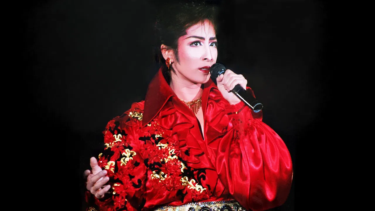 Matobu Sei Dinner Show "Sky Blue" backdrop