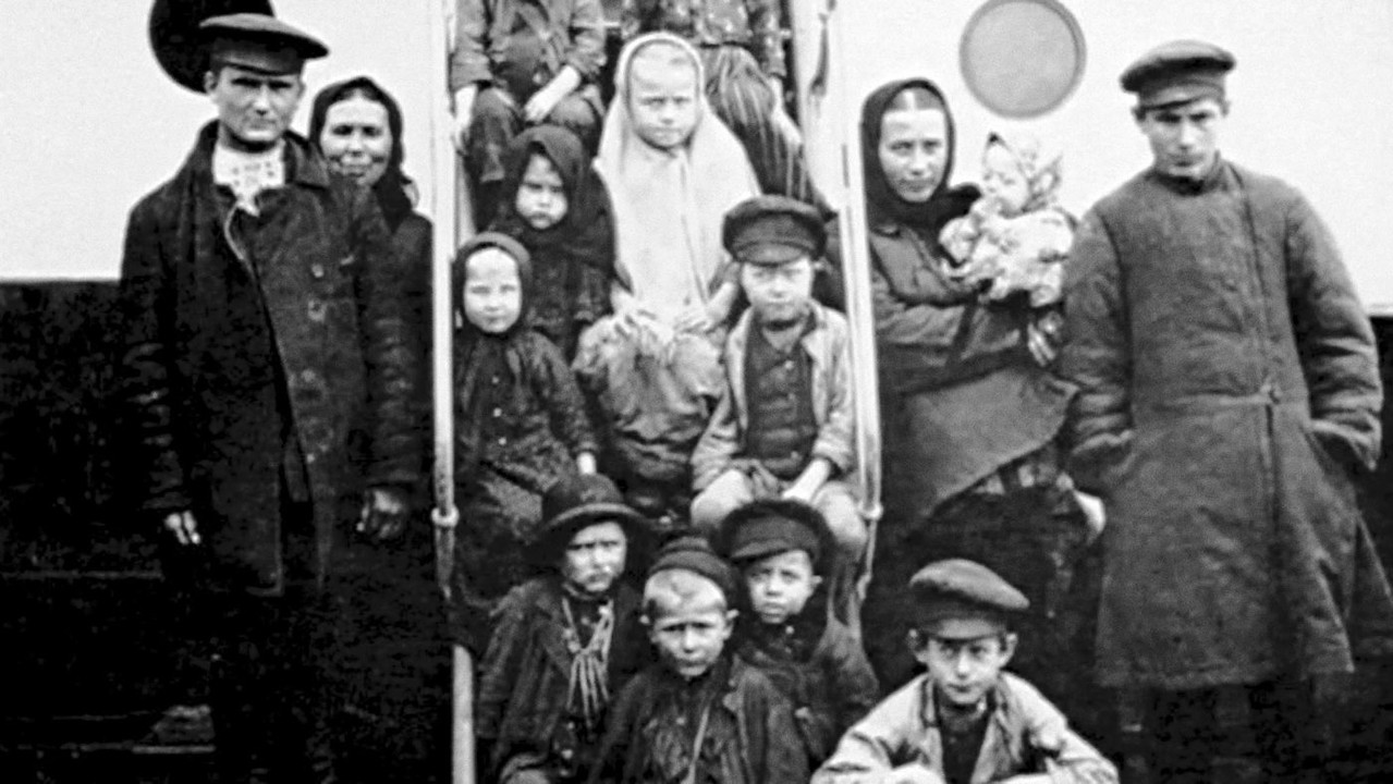 The Jews of Winnipeg backdrop