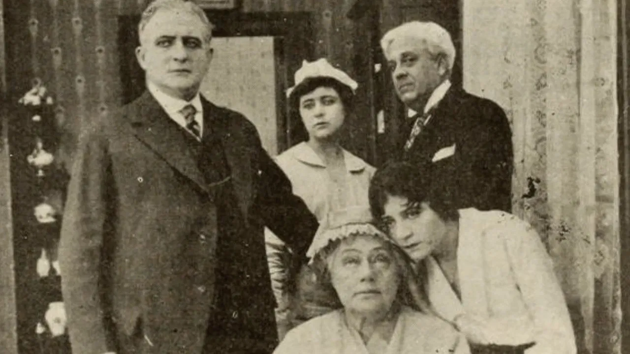 The Faded Flower backdrop