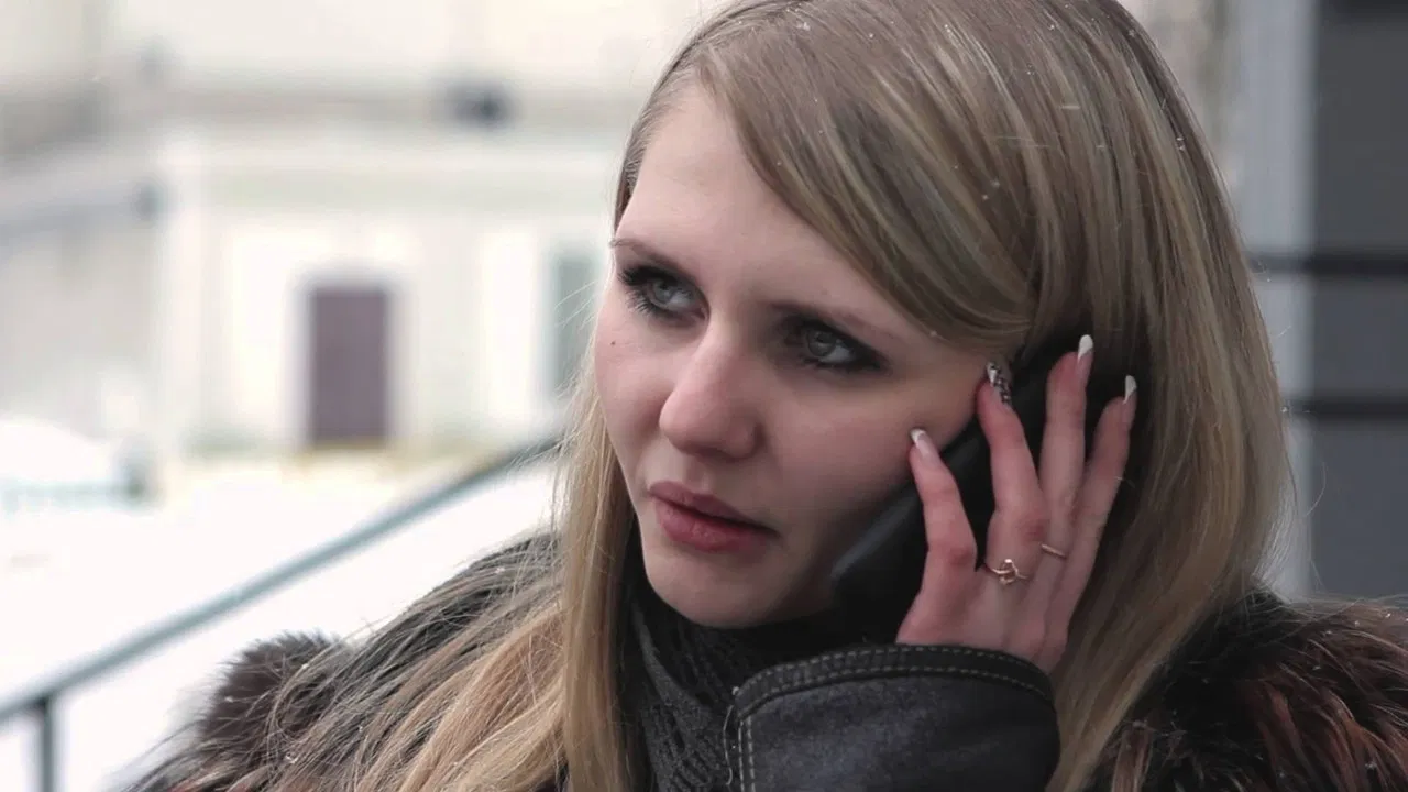 Independent backdrop