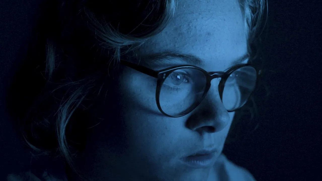 Light-Headed backdrop