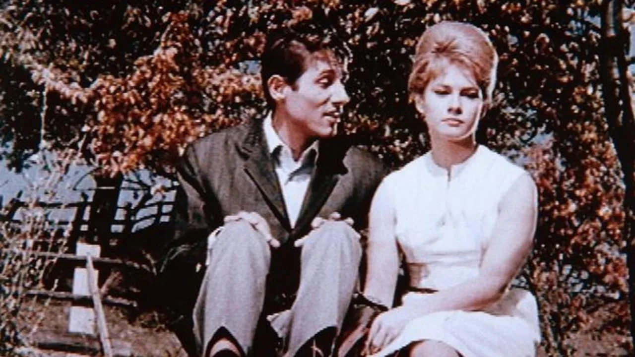 Das Spukschloß im Salzkammergut backdrop