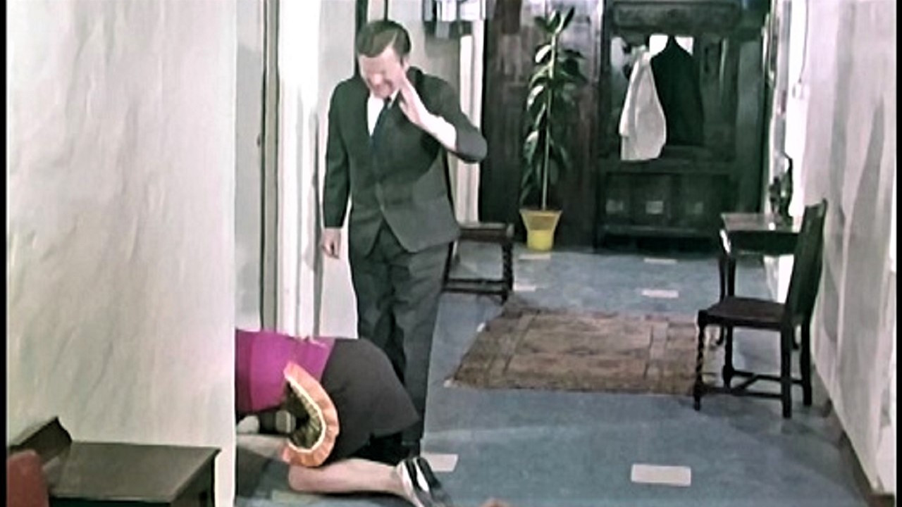 Eddie in August backdrop