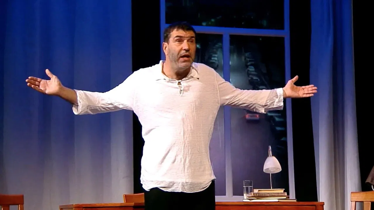 Евгений Гришковец: Плюс один backdrop