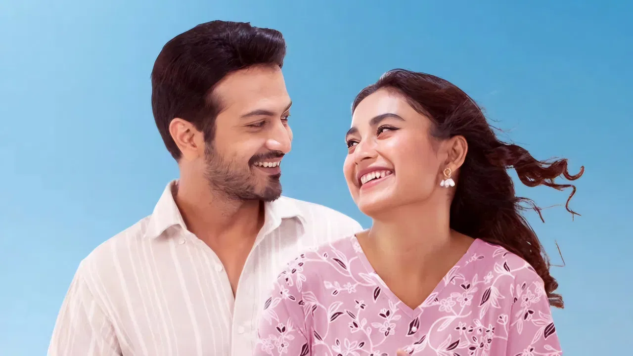 Tomar Jonno Mon backdrop