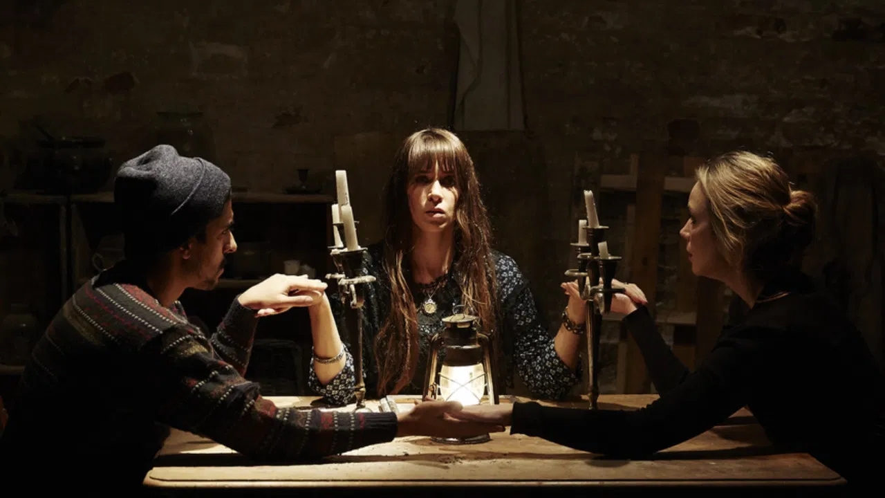 Servants’ Quarters backdrop