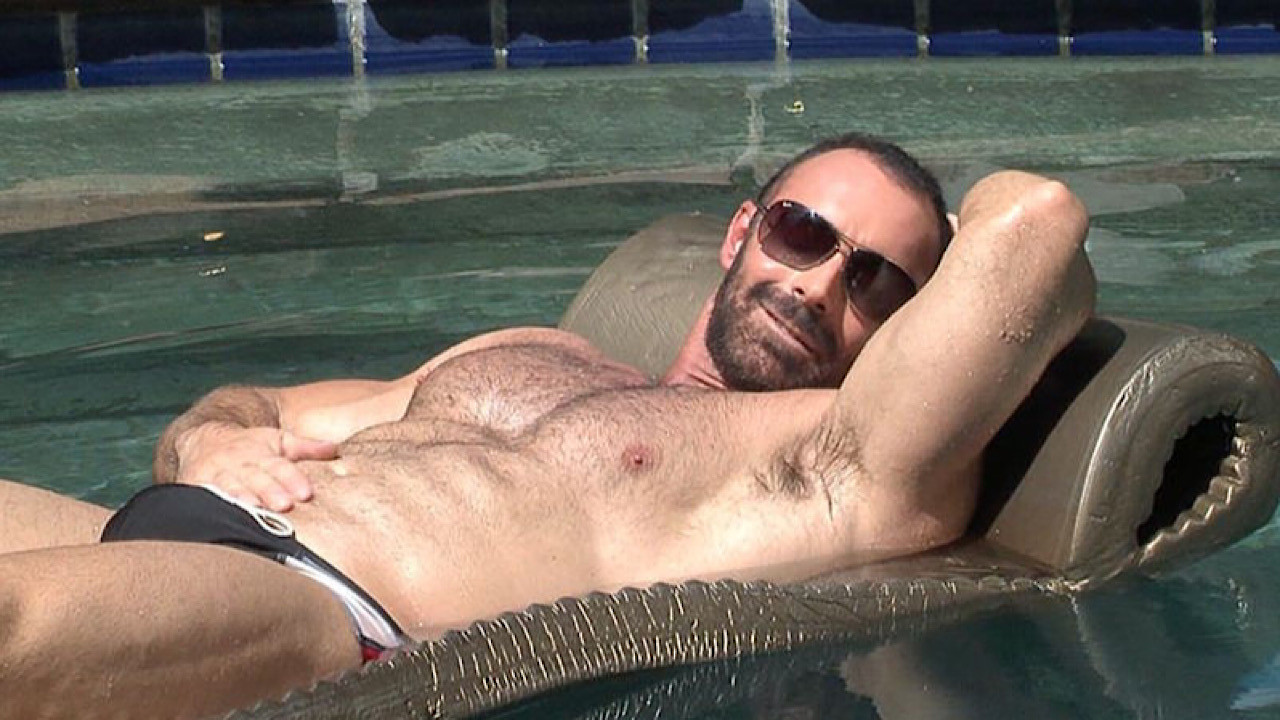 Minute Man Solo 40: Full Load backdrop