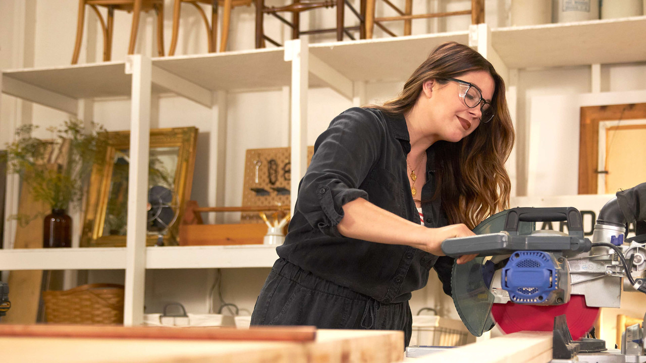 Makeover by Monday backdrop