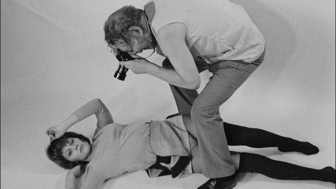 Time of Roses backdrop