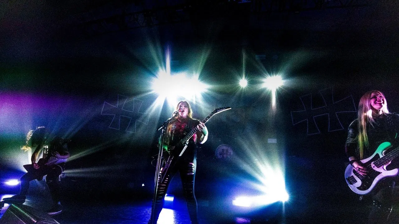 Nervosa - Hellfest Warm-Up Tour 2025 backdrop