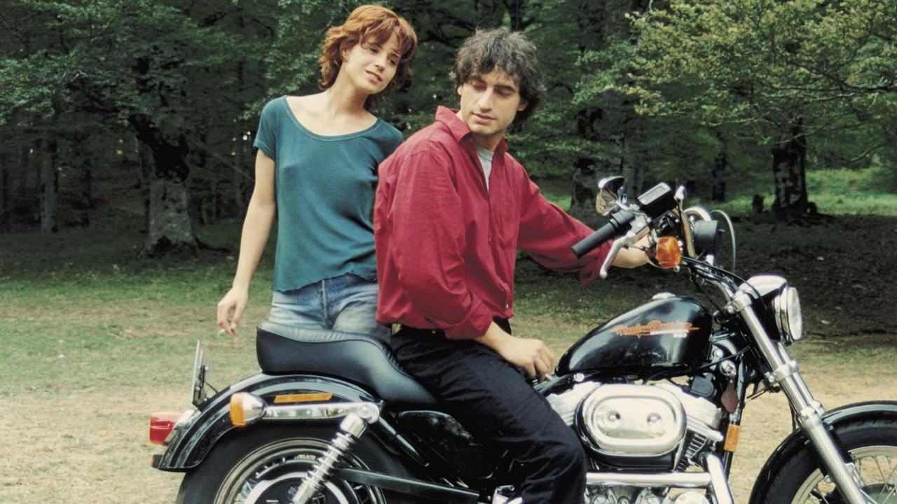 Tengo una casa backdrop