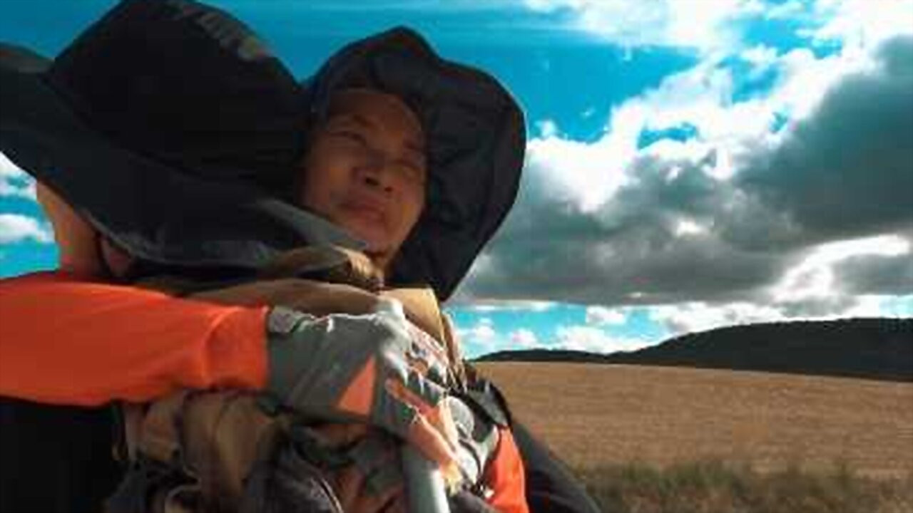 Bom Caminho backdrop