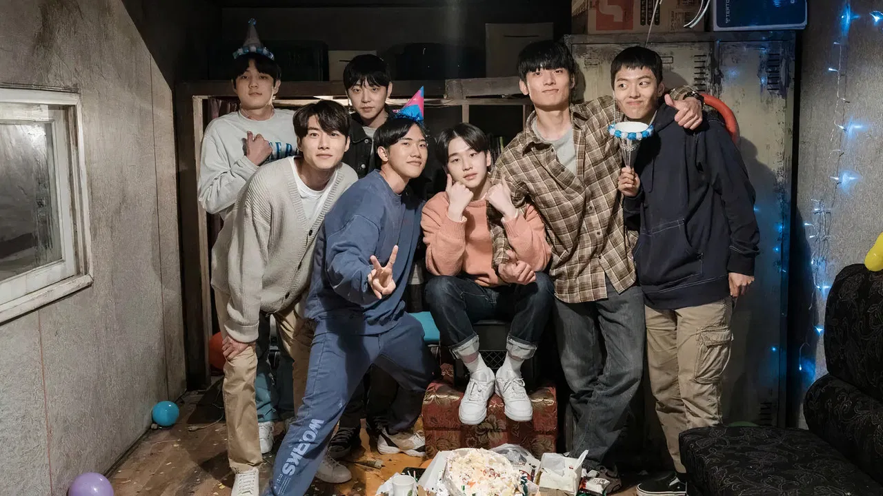 BEGINS ≠ YOUTH backdrop