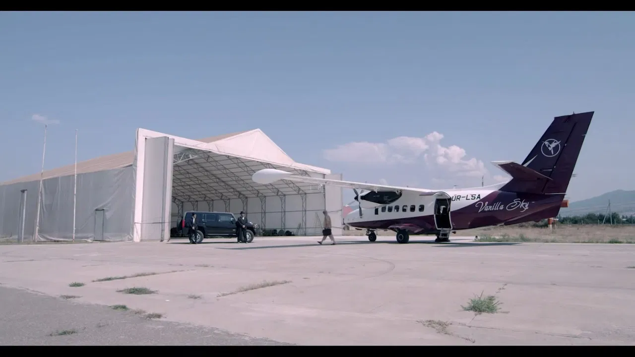 Give me the pump 2 backdrop