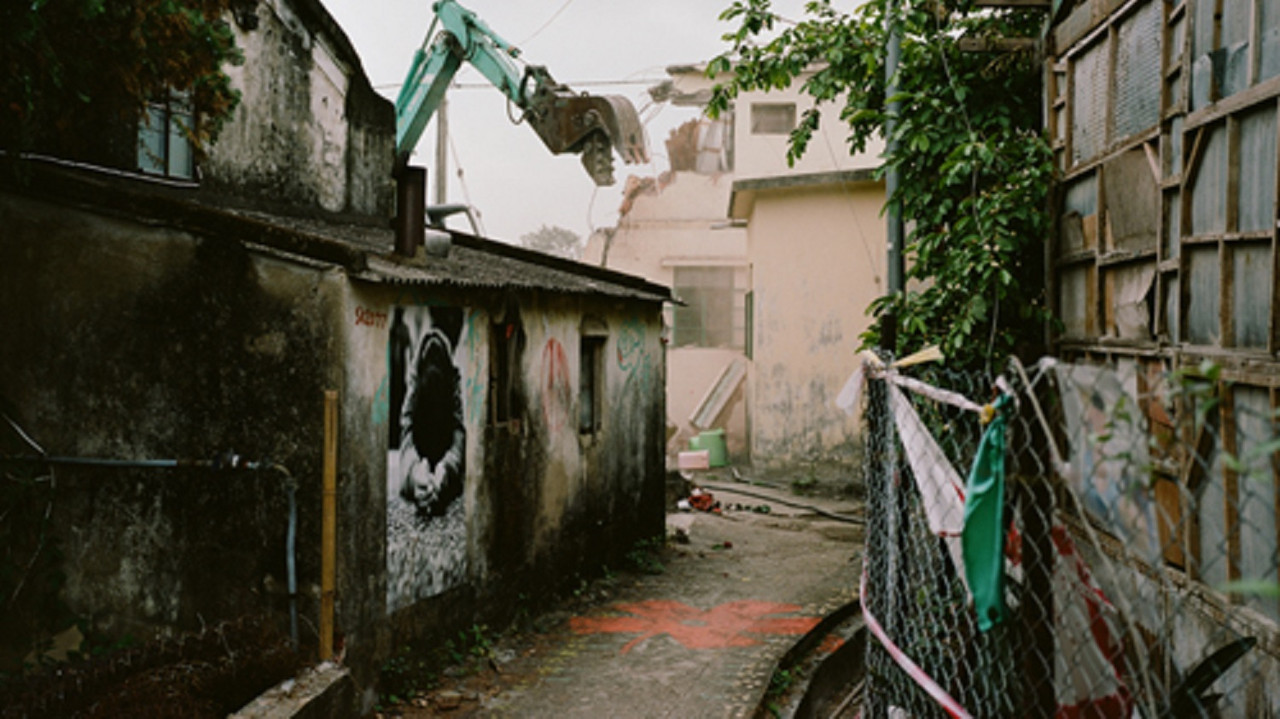 Raging Land 2 : Breaking new ground through Thorns and Thistles backdrop