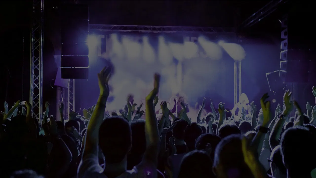 Fantastic Duo backdrop