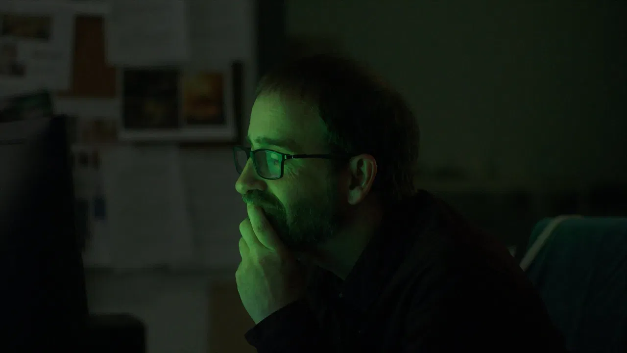 If They Knew backdrop