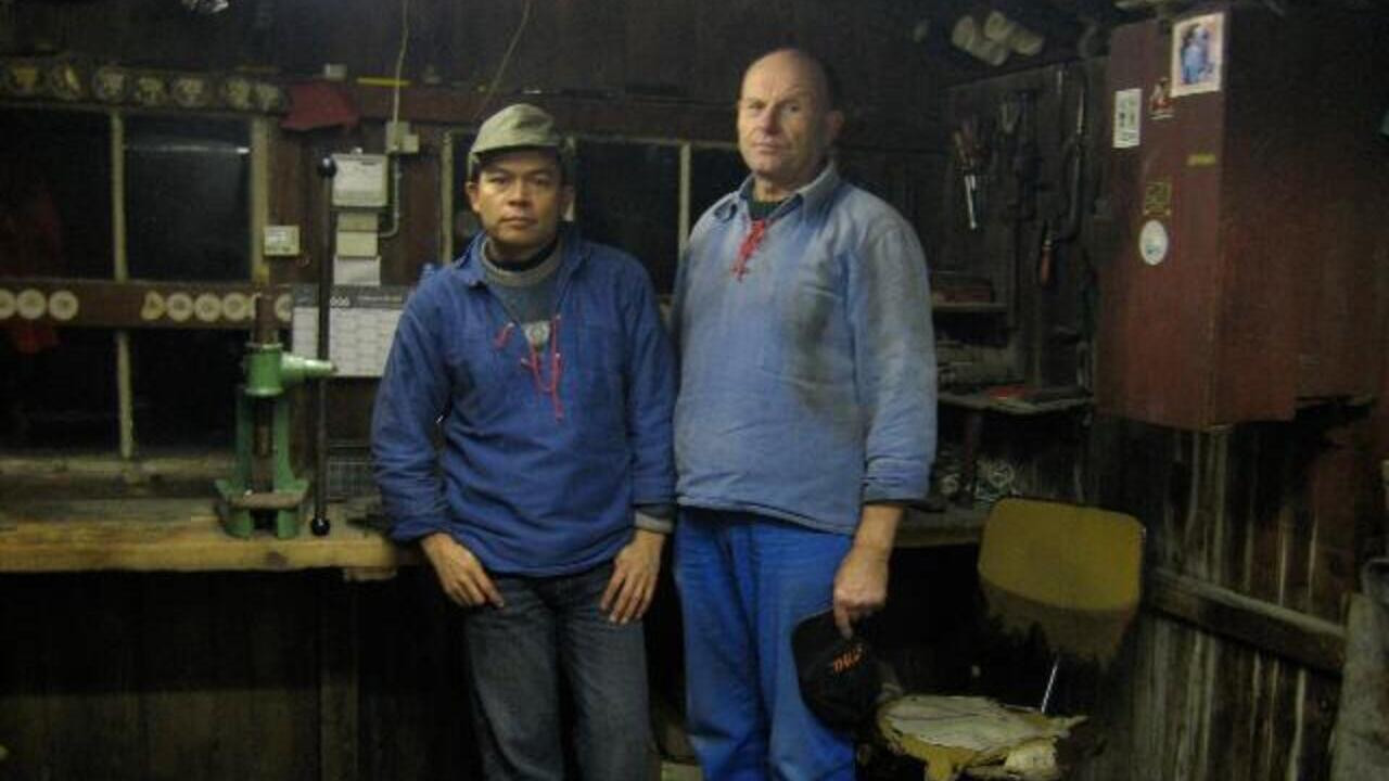 My Love: The Story of Poul & Mai backdrop