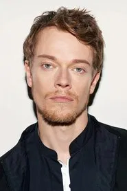 Alfie Allen