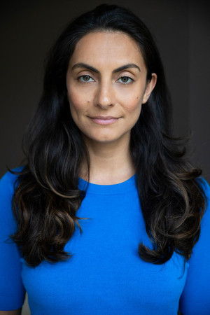 Bahareh Borzuee photo