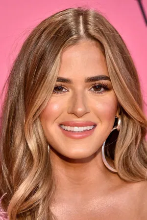 Joelle Fletcher photo