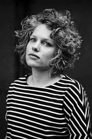 Julia Franz Richter photo