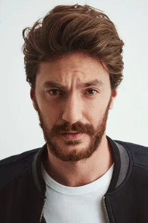 Sarp Can Köroğlu photo