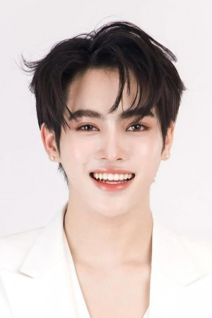 Pitchathee Klaymongkon photo