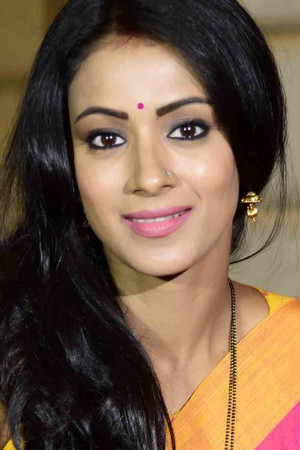 Barkha Bisht photo