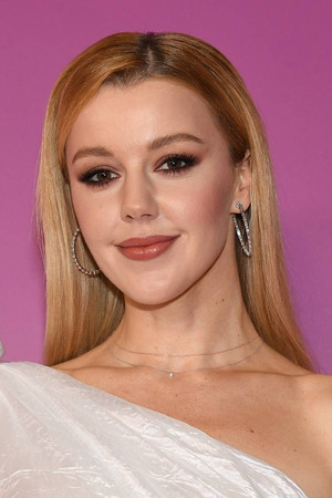 Yulianna Karaulova photo