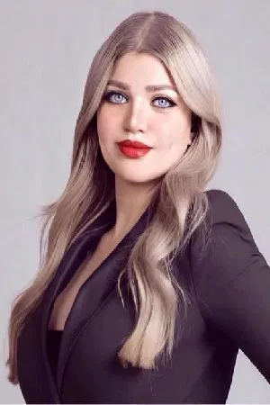 Yasmine Al Khatib photo