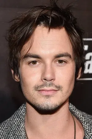 Tyler Blackburn photo