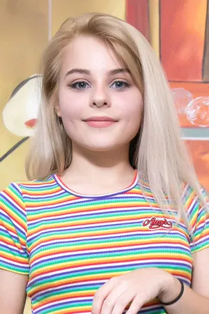 Skylar Valentine photo