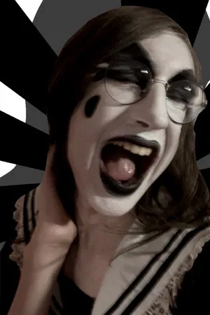 Chrysan Martin photo