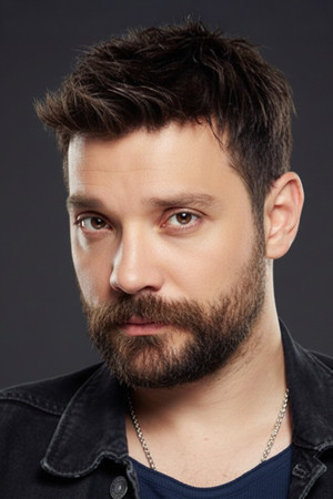 Oğuzhan Uğur photo