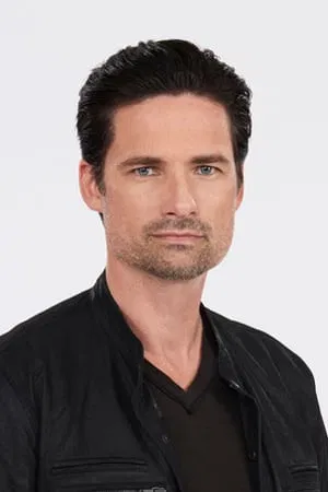 Warren Christie photo