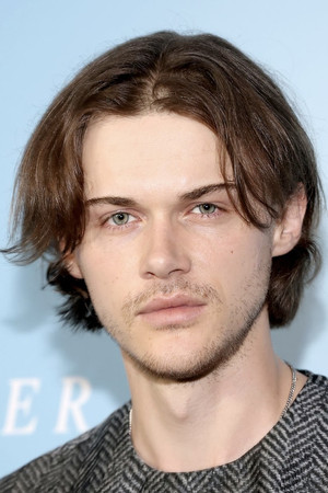 Christopher Briney photo