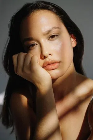 Natalia Azahara photo