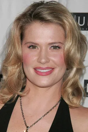 Kristy Swanson photo