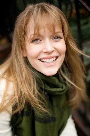 Chelah Horsdal photo