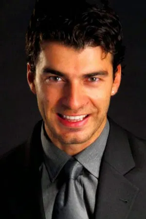 Özgür Özberk photo