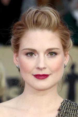 Alexandra Breckenridge photo