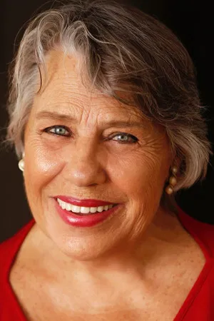 Işıl Yücesoy photo