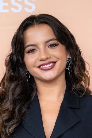 Isabela Merced photo