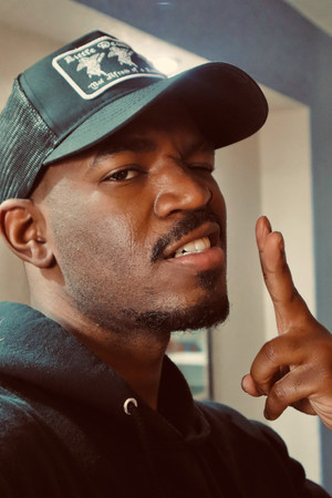 Julian Moriarty photo