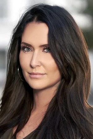 Stephanie 'Geggo' Karma Salvarli photo