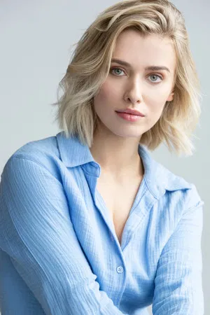 Genevieve DeGraves photo